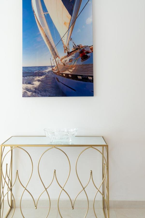 Esmeralda. Lovely And New Apartment Right By The Ocean! Callao Salvaje Eksteriør bilde